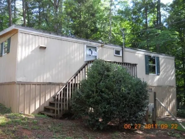 6820 Crystal Cove Trl, Gainesville, GA 30506