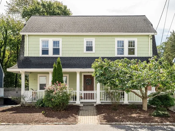 62 Florence Rd, Waltham, MA 02453