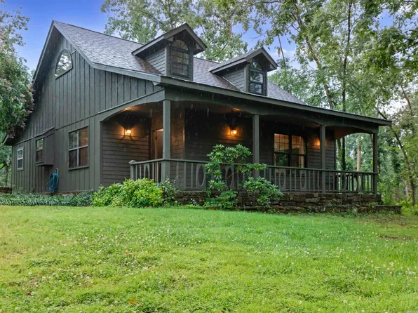 16 Almenara Ln, Hot Springs, AR 71909