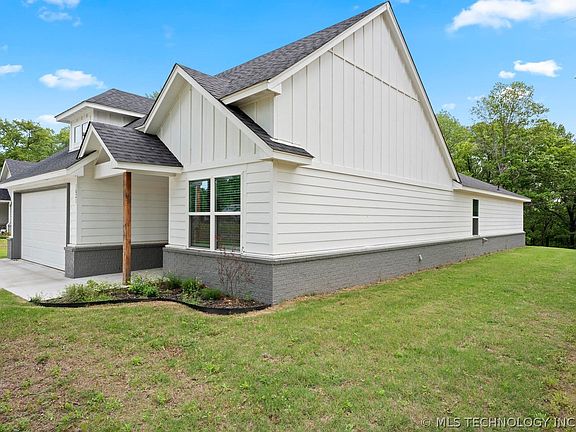 4th image of 1621 Rockwood Dr
