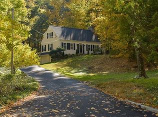 360 Roaring Brook Rd, Chappaqua, NY 10514