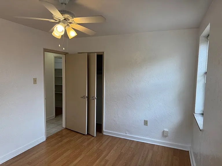 5506 Fifth Avenue — Photo 68
