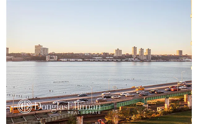 Rented by Douglas Elliman | media 21