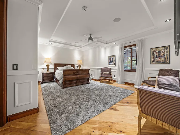 120 C Ave #206 — Photo 36