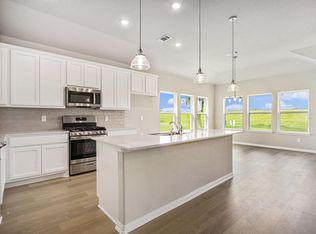 2102 Twin Lakes Blvd, West Columbia, TX 77486