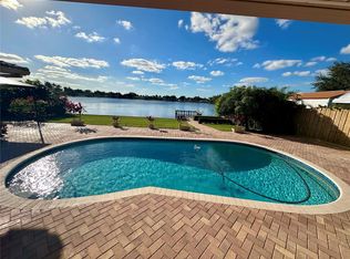 2080 NW 82nd Ter, Pembroke Pines, FL 33024