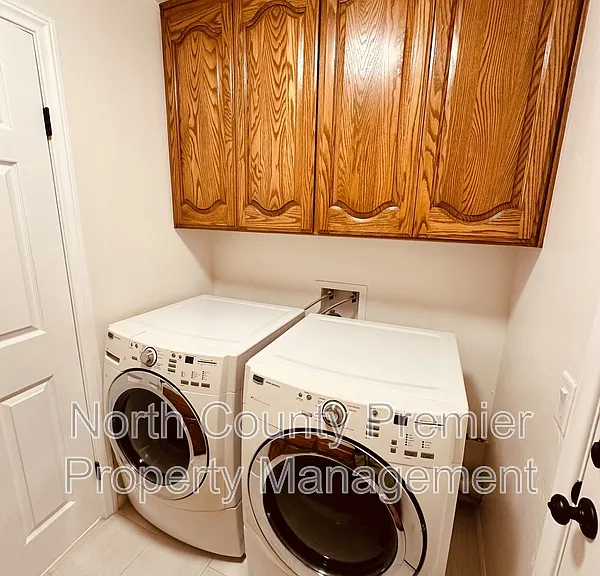 7067 Llama St — Photo 44