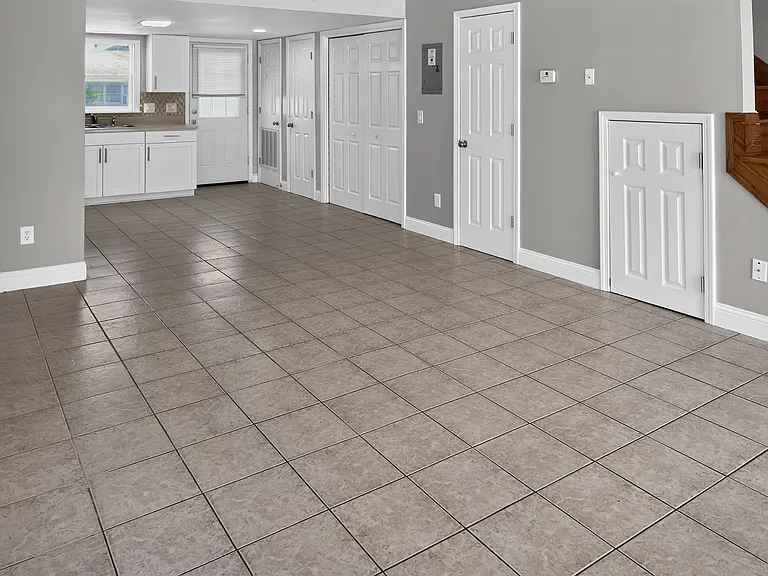 348 Tarpon Ave #6 — Photo 8