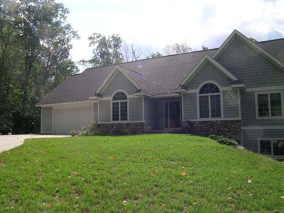 Front - North exposure