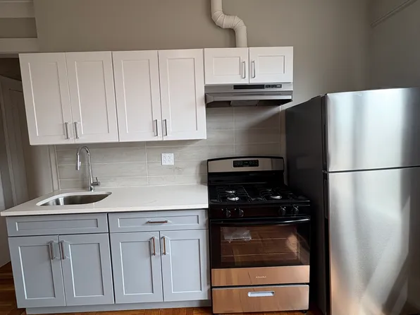 502 W 7th St #203, Plainfield, NJ 07060