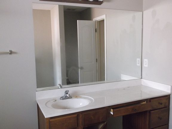 5th image of 10204 Morning Hill Dr