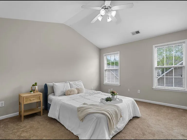 10060 Switchyard Dr — Photo 8