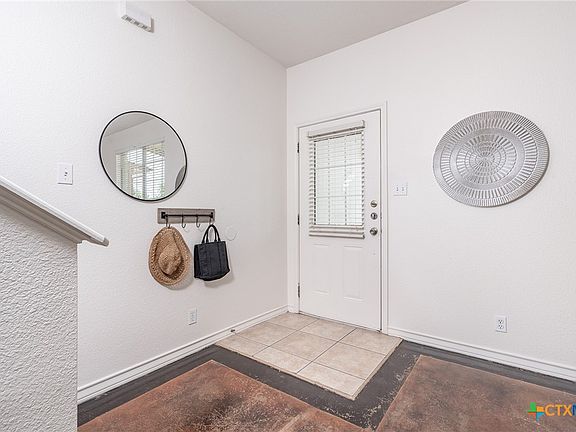 4th image of 200 Sandstone Dr #E/f