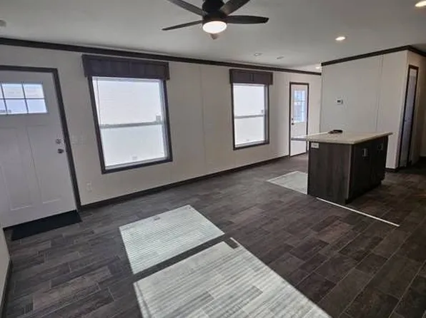 2101 3rd St NW Lot 617, Minot, ND 58703