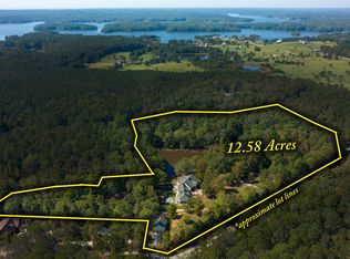 1321 Clearwater Ln, White Plains, GA 30678