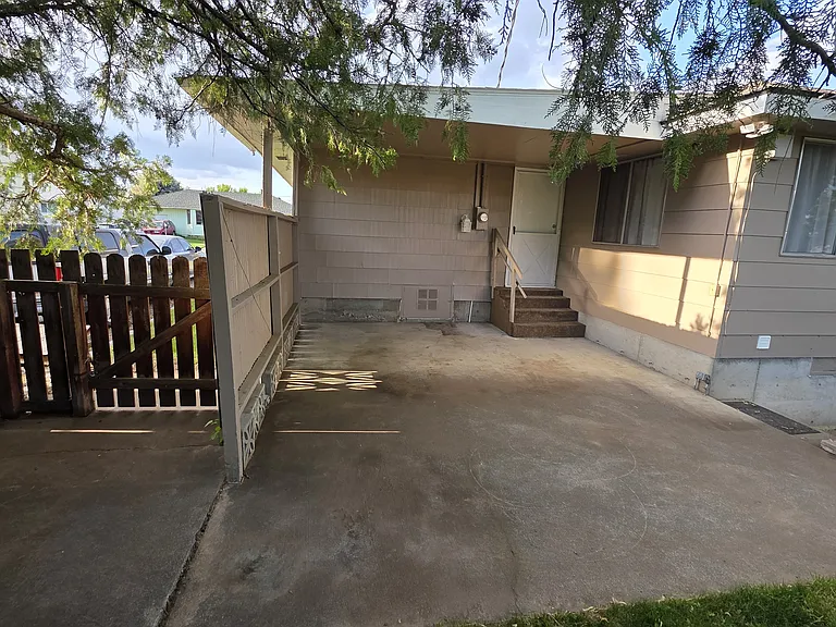505 Newcomer St — Photo 8