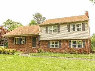 101 Henry Pl, Ashland, VA 23005