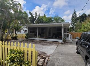 2912 Hawthorne St, Sarasota, FL 34239