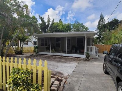 2912 Hawthorne St, Sarasota, FL, 34239