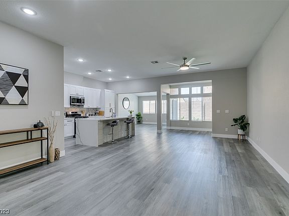 2nd image of 3372 Sheep Canyon St