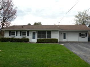 11 Seneca Dr, Plattsburgh, NY 12901