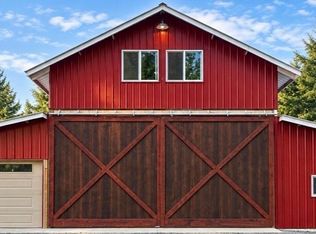 8056 Lakeside Dr NE, Salem, OR 97305