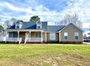 45 Pinewood Cv, Jackson, TN 38305