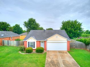 905 Boot Hill Ln, Noble, OK 73068