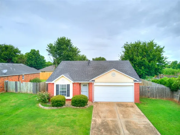 905 Boot Hill Ln, Noble, OK 73068