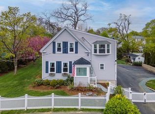 42 Norton St, Weymouth, MA 02191