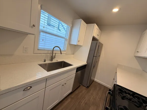 161 D Ave, Coronado, CA