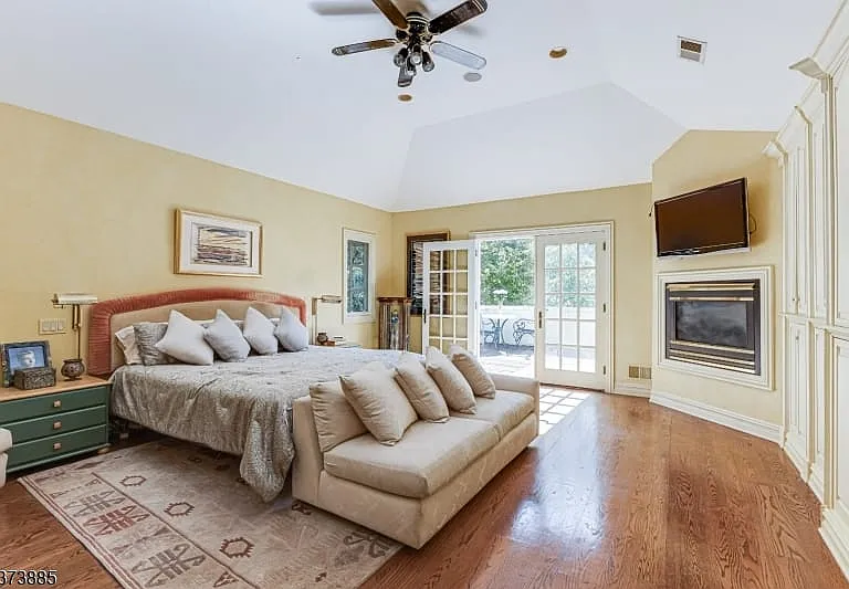 21 Stoningham Dr — Photo 21