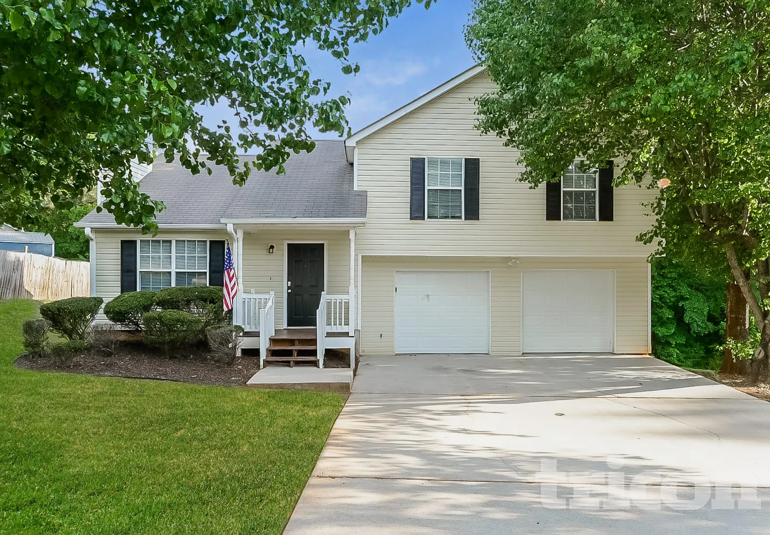 718 Village Overlook McDonough GA — Photo 1