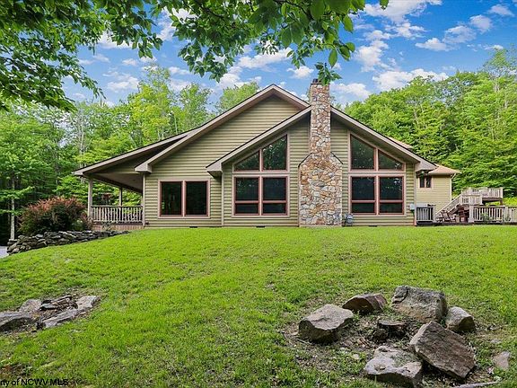2nd image of 2256 Cabin Mountain Rd