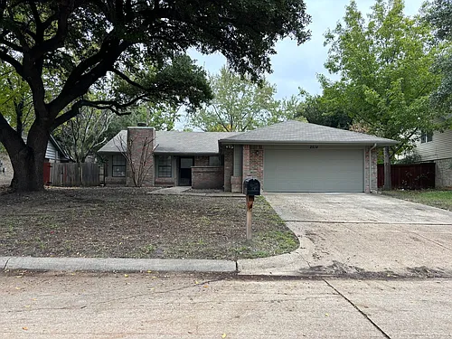 2514 Livingston Ln Photo 1