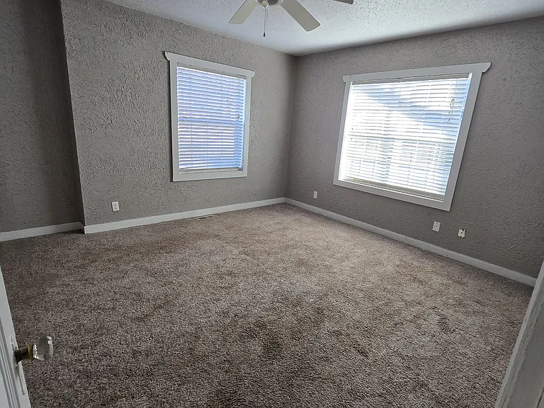 1523 N Barta Ave — Photo 7