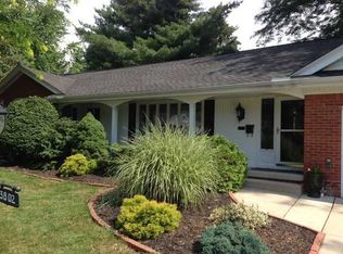 3802 S Beverly Hills Dr, Toledo, OH 43614
