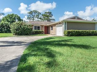 107 Harris Dr, Sebastian, FL 32958