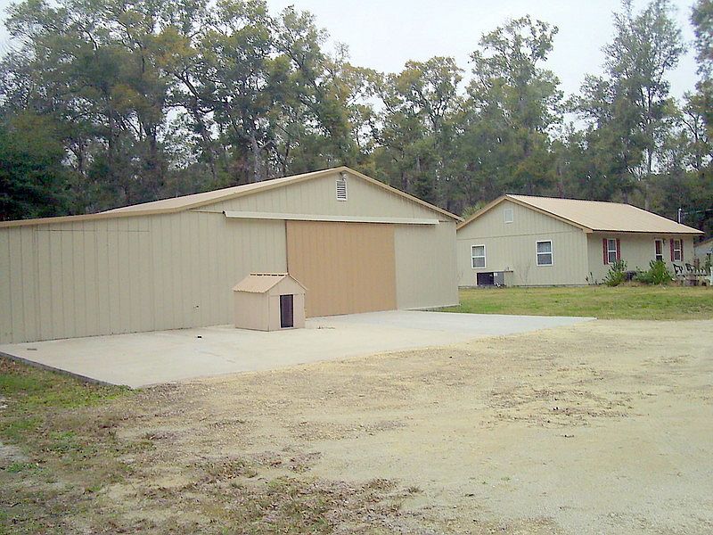 2nd image of 678 NE 765th St