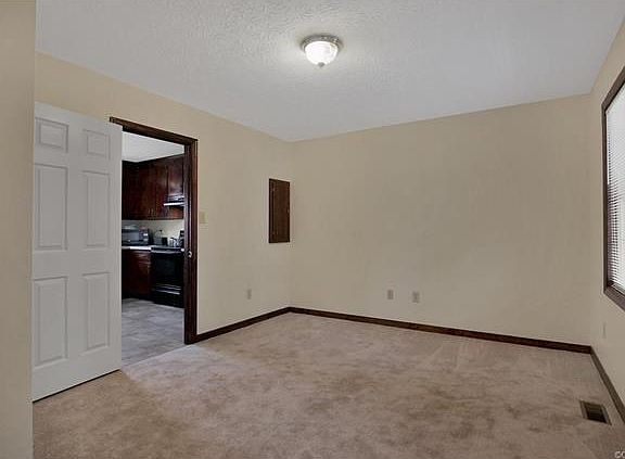 5th image of 4941 Bradbury Knoll Dr