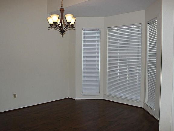 2nd image of 3122 Settlers Way Blvd