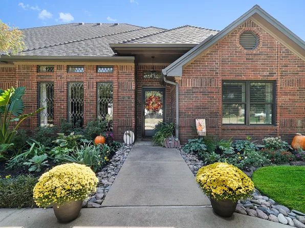 36 Timbergreen, Lake Dallas, TX 75065