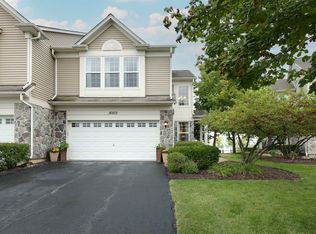 16852 S Mallard Ln, Lockport, IL 60441