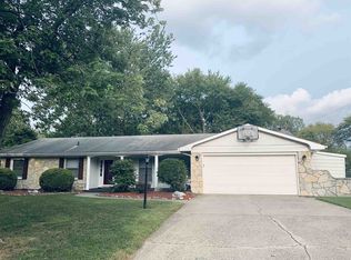 4210 Barton Ln, Fort Wayne, IN 46815