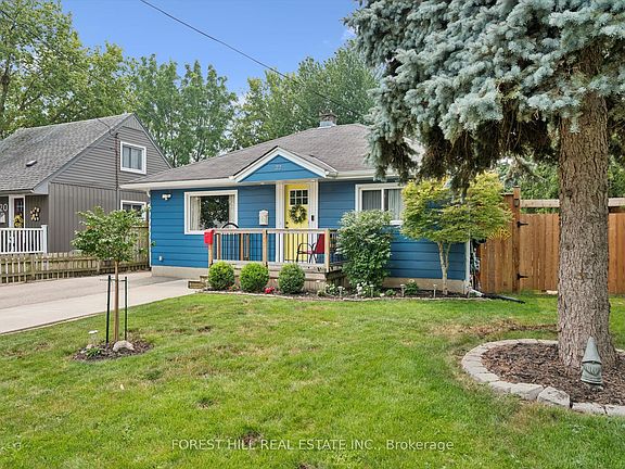 4th image of 22 Sleeman Ave