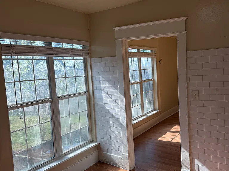 1209 W 11th St #D — Photo 13