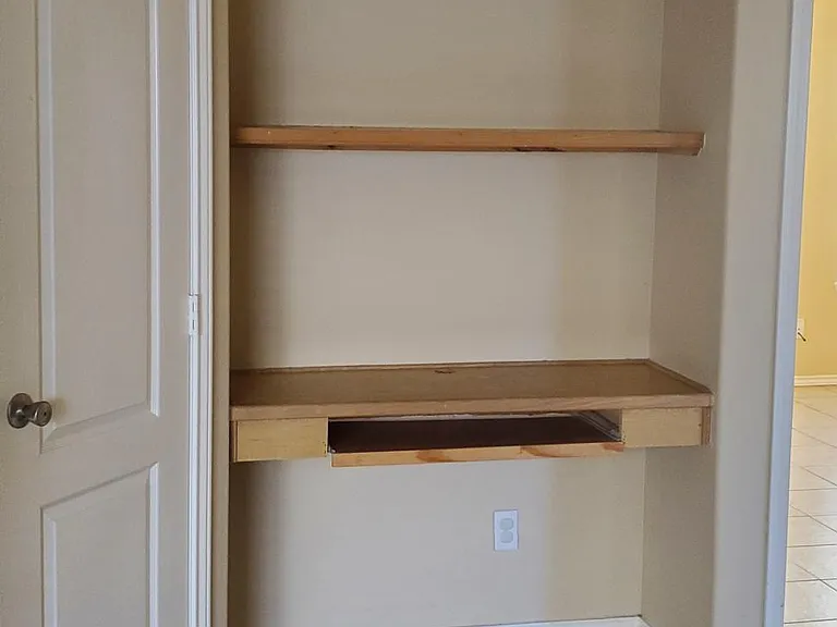 1916 Upland Dr #1 — Photo 9