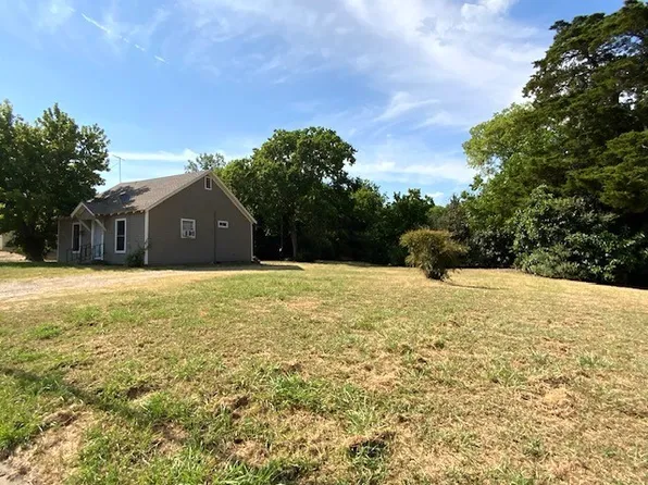 405 E Oak St, Kaufman, TX 75142