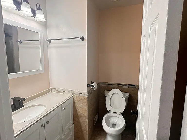 224 Steeplechase Ct — Photo 20
