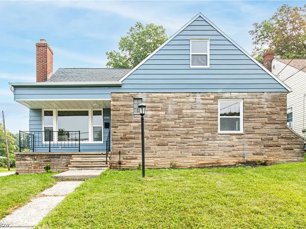 1745 Pontiac Dr, Euclid, OH 44117